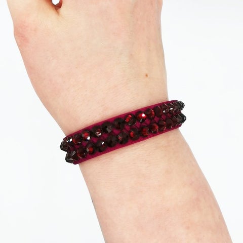 Rannerengas viininpunainen Dark Siam strassilla